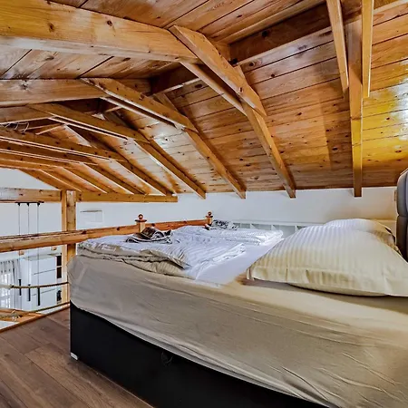 Sea Edge - Three Bedroom With Sea View Orebić