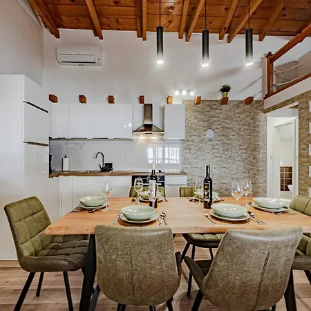 Sea Edge - Three Bedroom With Sea View * Orebić