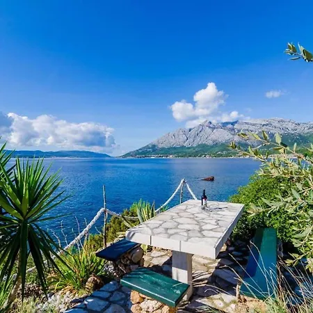 Sea Edge - Three Bedroom With Sea View Villa *