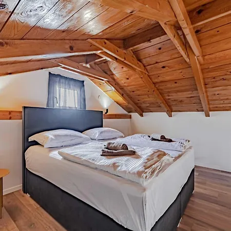 Villa Sea Edge - Three Bedroom With Sea View