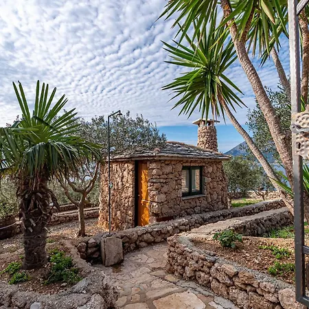 Villa Sea Edge - Three Bedroom With Sea View *