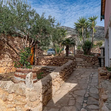 Sea Edge - Three Bedroom With Sea View Villa Orebic
